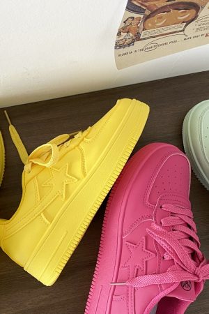Dopamine Yellow Star Low-Top Sneakers for Women - Versatile Casual Sports Shoes for Spring Summer Trendy Style