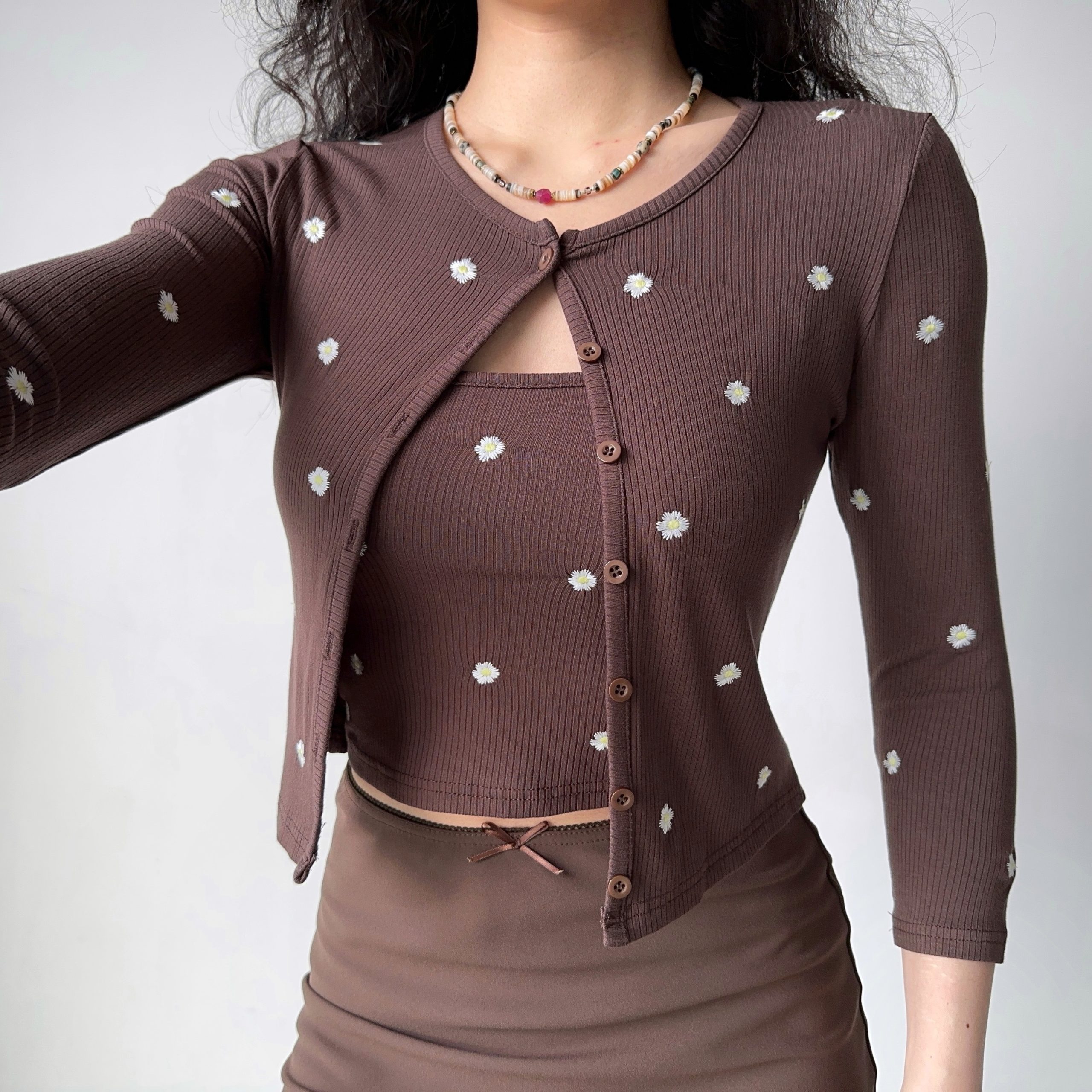 Embroidered Camisole Cardigan Two-Piece Set - Women's Slim Fit Short Sleeve Top in European & American Style, Perfect for Y2K Fashion Embroidered Camisole Cardigan Two-Piece Set - Women's Slim Fit Short Sleeve Top in European & American Style, Perfect for Y2K Fashion