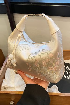 Embroidered Chinese Style Underarm Bag for Women - High-End Single Shoulder Crossbody Bag for Summer 2025