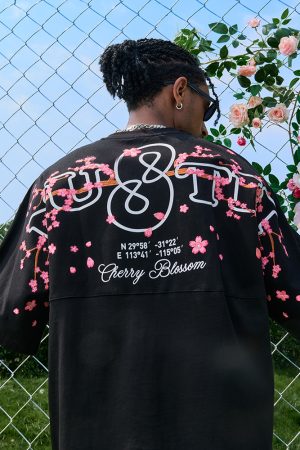 Embroidered National Trend Letter Short Sleeve T-Shirt - Vintage American Style, Unisex Loose Fit for Summer 2025 Fashion