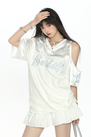 Embroidered Off-Shoulder Short Sleeve T-Shirt for Women - Summer Loose Fit Slimming V-Neck Casual Top - Y2K Style