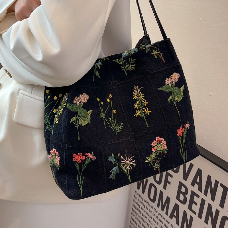 Embroidered Printed Tote Bag for Women - Large Capacity Canvas Shoulder Crossbody Bucket Bag - 2025 Spring/Summer Fashion Embroidered Printed Tote Bag for Women - Large Capacity Canvas Shoulder Crossbody Bucket Bag - 2025 Spring/Summer Fashion