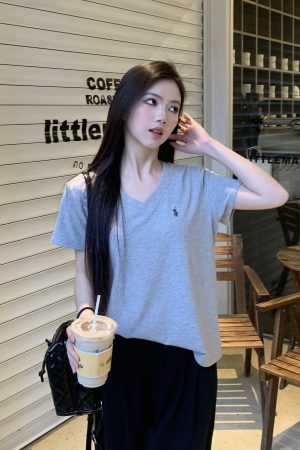 Embroidered V-Neck Short Sleeve T-Shirt for Women - Loose Slimming Casual Top - Versatile Spring Summer Style