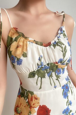 European American Retro Ruffled A-Line Camisole Dress with Shoulder Tie and Oil Painting Print - Slim Waist Short Skirt