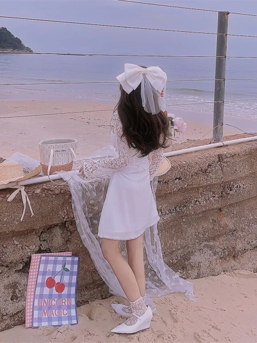 Exquisite Heavy-Duty Fairy French Lace Square Neck Tie Dress - 2024 Spring/Summer Vacation Style, Perfect for Y2K and Romantic Looks Exquisite Heavy-Duty Fairy French Lace Square Neck Tie Dress - 2024 Spring/Summer Vacation Style, Perfect for Y2K and Romantic Looks