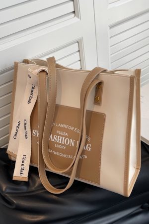 Fashionable Large Capacity Shoulder Tote Bag for College Students - Textured Niche Design for Spring/Summer 2025