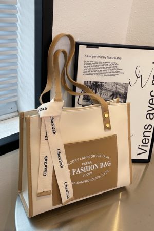 Fashionable Large Capacity Shoulder Tote Bag for College Students - Textured Niche Design for Spring/Summer 2025