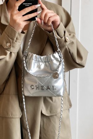 Fashionable Small Bucket Bag for Women - 2025 Spring/Summer Collection, High-End Diamond Pattern, Versatile Crossbody Shoulder Bag