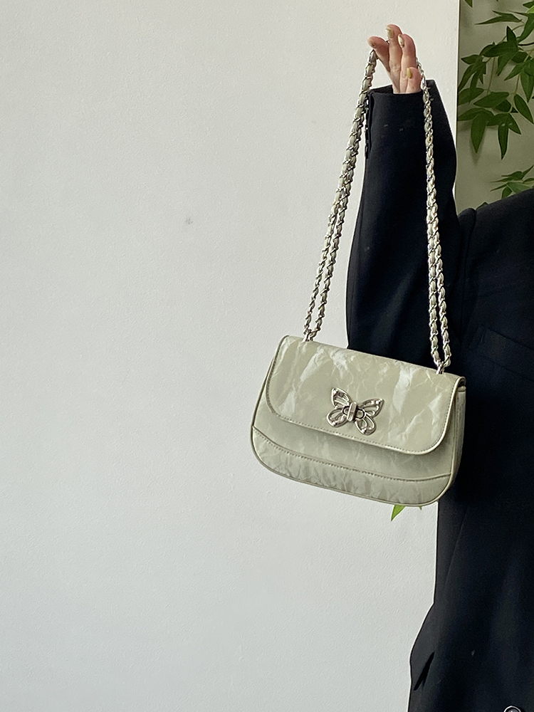 Fashionable Women's Chain Underarm Bag - Versatile Exquisite Shoulder Crossbody Small Bag for 2025 Style Fashionable Women's Chain Underarm Bag - Versatile Exquisite Shoulder Crossbody Small Bag for 2025 Style