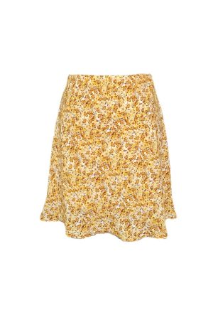Flattering Yellow Floral A-Line Half-Length Skirt - High-Waisted Short Dress for Women, Sweet French Style, Perfect for Spring