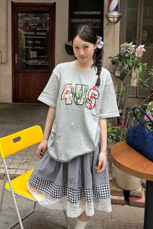 Floral Cactus Morning Glory Embroidered Short Sleeve Loose Unisex T-Shirt - Spring Summer 90s Vintage Style