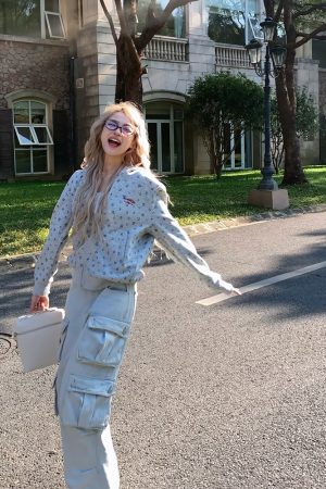 Floral Embroidered Hoodie Cardigan for Men and Women - Casual American Style Top for Spring & Autumn Fashion