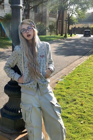 Floral Embroidered Hoodie Cardigan for Men and Women - Casual American Style Top for Spring & Autumn Fashion