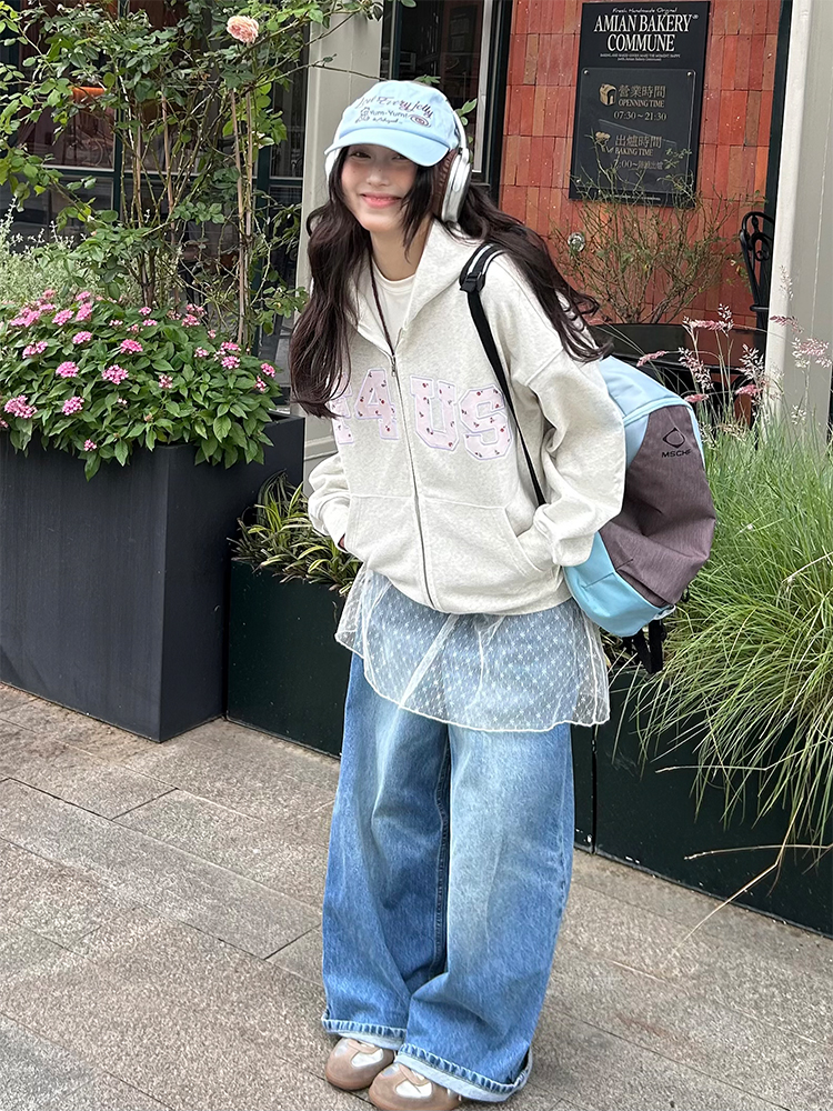 Floral Embroidery Zipper Hoodie Jacket for Couples - Loose Fit Autumn and Winter National Trend Outerwear Floral Embroidery Zipper Hoodie Jacket for Couples - Loose Fit Autumn and Winter National Trend Outerwear