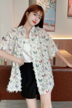 Floral Hawaiian Beach Shirt for Women, Printed Short-Sleeve Top with 3D Tassels, Loose Fit Trendy Summer Style