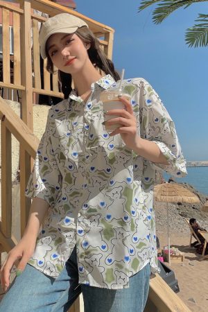 Floral Hawaiian Short Sleeve Shirt for Women, Loose Hong Kong Style Top, Unique Beachwear, Trendy Summer Fashion