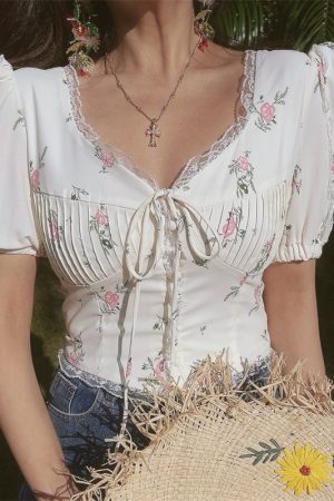 Floral Lace Trim Puff Sleeve Top - DIY 2025 Spring/Summer French Romantic Style, Waist-Cinched, Short Sleeve