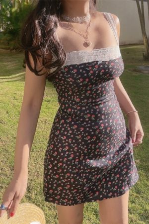 Floral Lace Trim Square Neck Slimming Camisole Dress - Handmade 2025 Spring/Summer Vacation Style, Perfect for 90s & Y2K Fashion