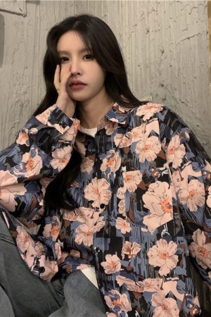 Floral Long Sleeve Beach Shirt for Women - Vintage Hawaiian Style Loose Top for Spring 2025 - Trendy Casual Wear