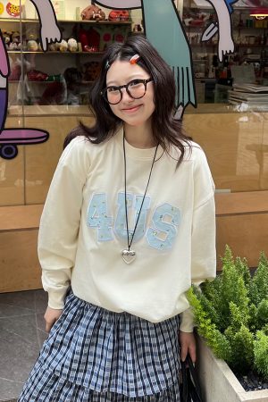 Floral Patchwork Embroidery Long Sleeve T-Shirt for Couples, National Trend, Loose Fit, Spring and Autumn Style