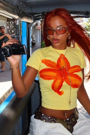 Floral Short-Sleeve Crop Top for Women - Y2K American Retro Style, Summer Slim Fit, Spicy Sweet Design