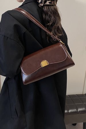 French Retro Oil Wax Leather Underarm Bag for Women - Spring/Summer 2025 Small Shoulder Crossbody Bag, Niche Fashion Accessory