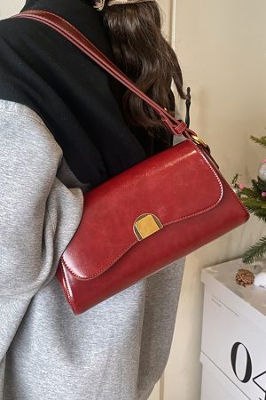 French Retro Oil Wax Leather Underarm Bag for Women - Spring/Summer 2025 Small Shoulder Crossbody Bag, Niche Fashion Accessory