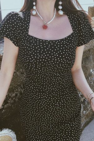 French Romantic Polka Dot Long Dress - Vintage Square Neck Flutter Sleeve Bodycon for Spring/Summer Vacation Style