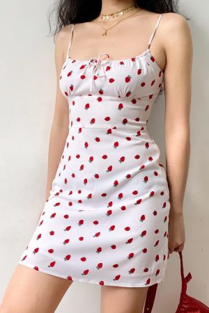French Strawberry Print Front Tie Double Layer A-Line Camisole Dress â€“ Sexy DIY Summer Fashion for a Chic Look