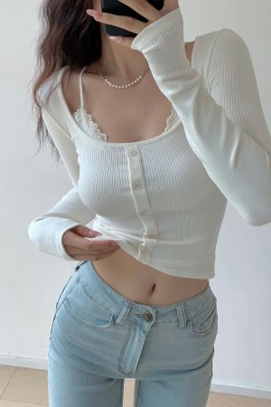 French Style Faux Two-Piece Vintage Lace Trim Long Sleeve Slim Fit Round Neck T-Shirt Top for Women