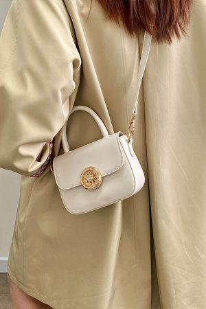 French-Style Women's Saddle Bag - Small Versatile Crossbody Handbag for 2025, Chic Niche Design