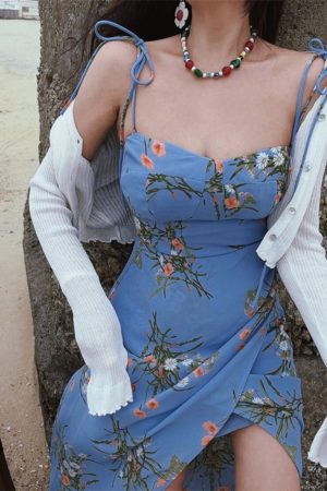French Vintage Blue Floral Bodycon Dress with Spaghetti Straps and Sexy Split Hem for Vacation - 2024 Fashion