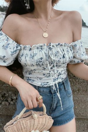 French Vintage Drawstring Tie Square Neck Puff Sleeve Waist-Exposing Short Sleeve Top for Vacation - Spring/Summer 2025 Fashion