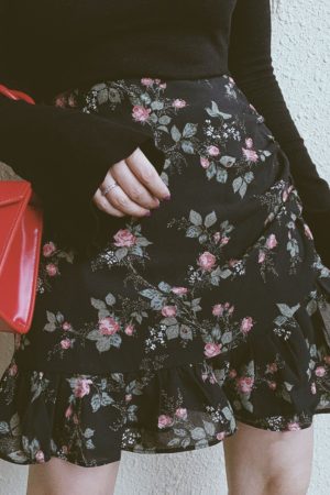 French Vintage Floral Ruffled High-Waisted A-Line Mini Skirt for Spring/Summer 2025 - Chic 90s Inspired Fashion