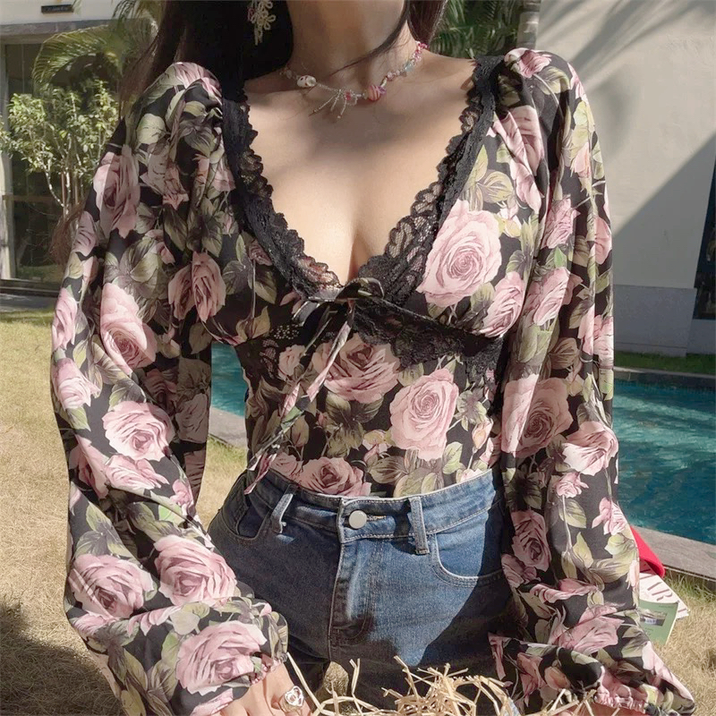 French Vintage Floral V-Neck Lantern Sleeve Blouse - Handmade Spring/Summer 2025, Waist-Cinched Vacation Top French Vintage Floral V-Neck Lantern Sleeve Blouse - Handmade Spring/Summer 2025, Waist-Cinched Vacation Top