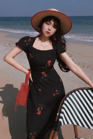 French Vintage Flowy Sleeve Black Waist-Cinching Bodycon Long Dress for Women - 2024 Spring/Summer Vacation Style