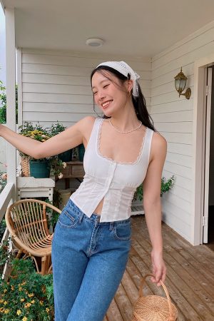 French Vintage Lace Vest Top - White Slim-Fit Sexy Design, Versatile Short Style for Y2K and 90s Fashion