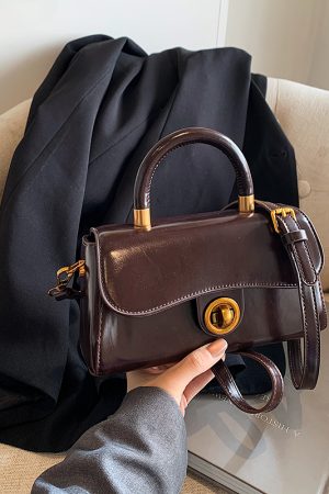 French Vintage Oil Wax Leather Handbag for Women - Textured Small Square Bag, Versatile Shoulder & Crossbody Bag, Spring/Summer 2025