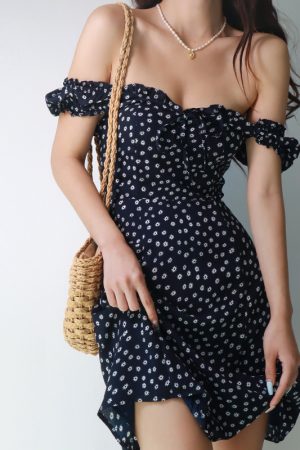 French Vintage One-Shoulder Floral Dress for Women - Summer Dark Blue Fitted A-Line Waist-Cinching Slimming Style