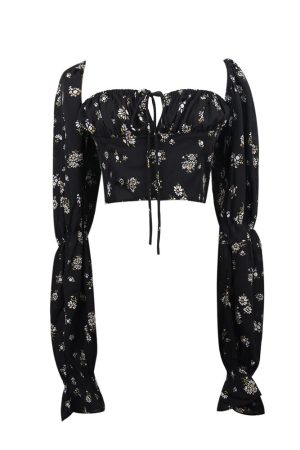 French Vintage Square Neck Lantern Sleeve Waist-Defined Short Vacation Shirt for Women - 2025 Spring/Summer Fashion