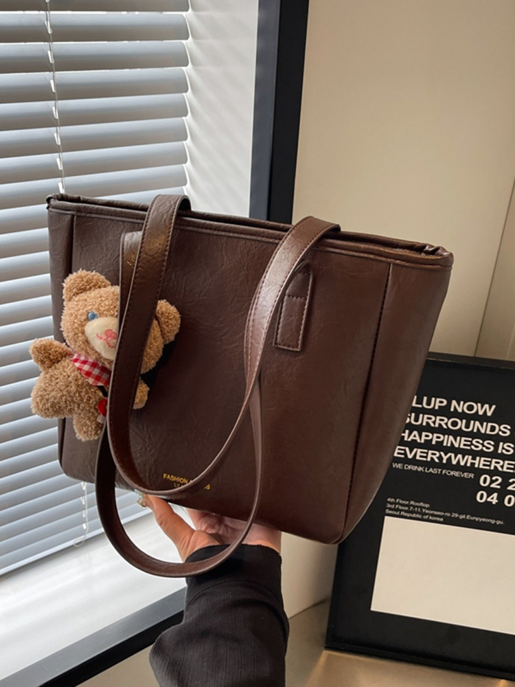 French Vintage Tote Bag for Women, Autumn 2025 Large Capacity Handheld Shoulder Bag, Chic Student Commuter Style French Vintage Tote Bag for Women, Autumn 2025 Large Capacity Handheld Shoulder Bag, Chic Student Commuter Style