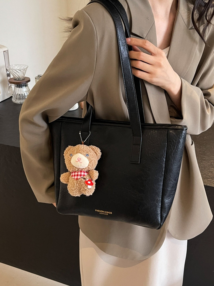 French Vintage Tote Bag for Women, Autumn 2025 Large Capacity Handheld Shoulder Bag, Chic Student Commuter Style French Vintage Tote Bag for Women, Autumn 2025 Large Capacity Handheld Shoulder Bag, Chic Student Commuter Style