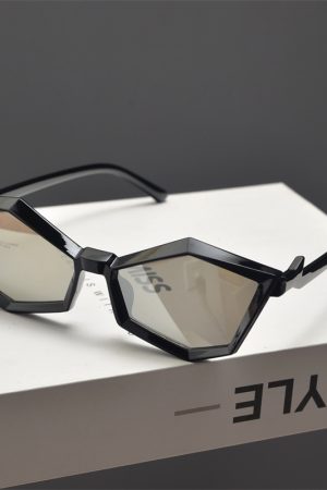 Futuristic Cyberpunk Polygon Diamond Sunglasses for Slim Faces - Unisex Hip-Hop Party Eyewear