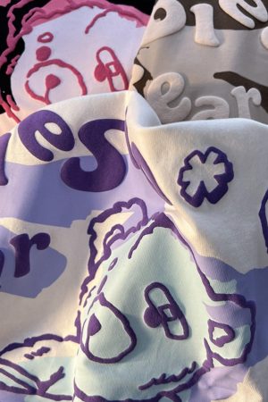 Graffiti Bear Short Sleeve T-Shirt for Men and Women - Plus Size Loose Fit Pure Cotton Casual Couple Tee