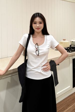 Gray Square Neck Short Sleeve T-Shirt for Women - Summer Loose Slim Fit Top - Casual Y2K Style Hot Girl Tee