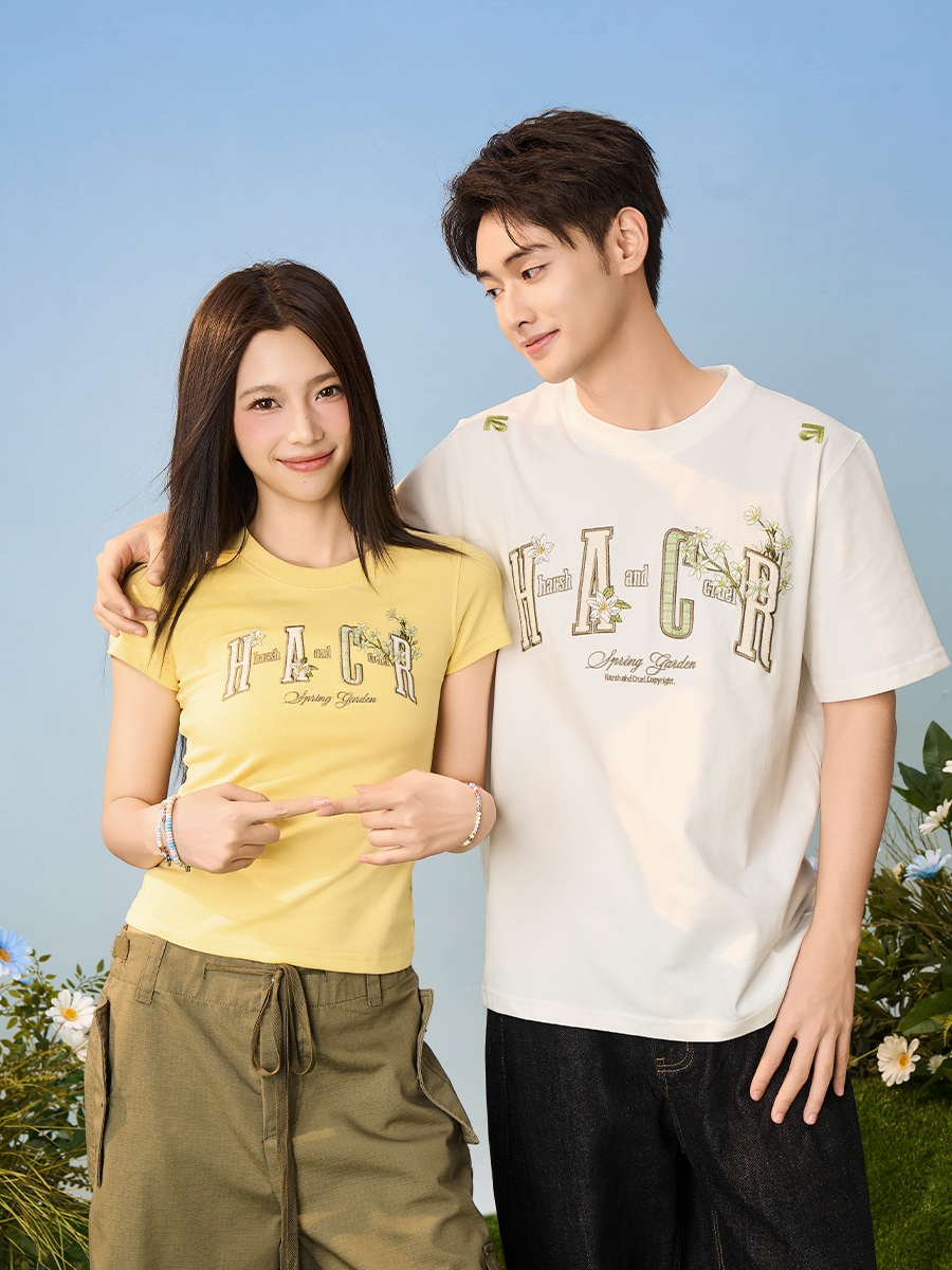 Guava Series Couple Embroidered Patch T-shirt - Casual 90s Style Unisex Tee, Trendy Streetwear for Couples Guava Series Couple Embroidered Patch T-shirt - Casual 90s Style Unisex Tee, Trendy Streetwear for Couples