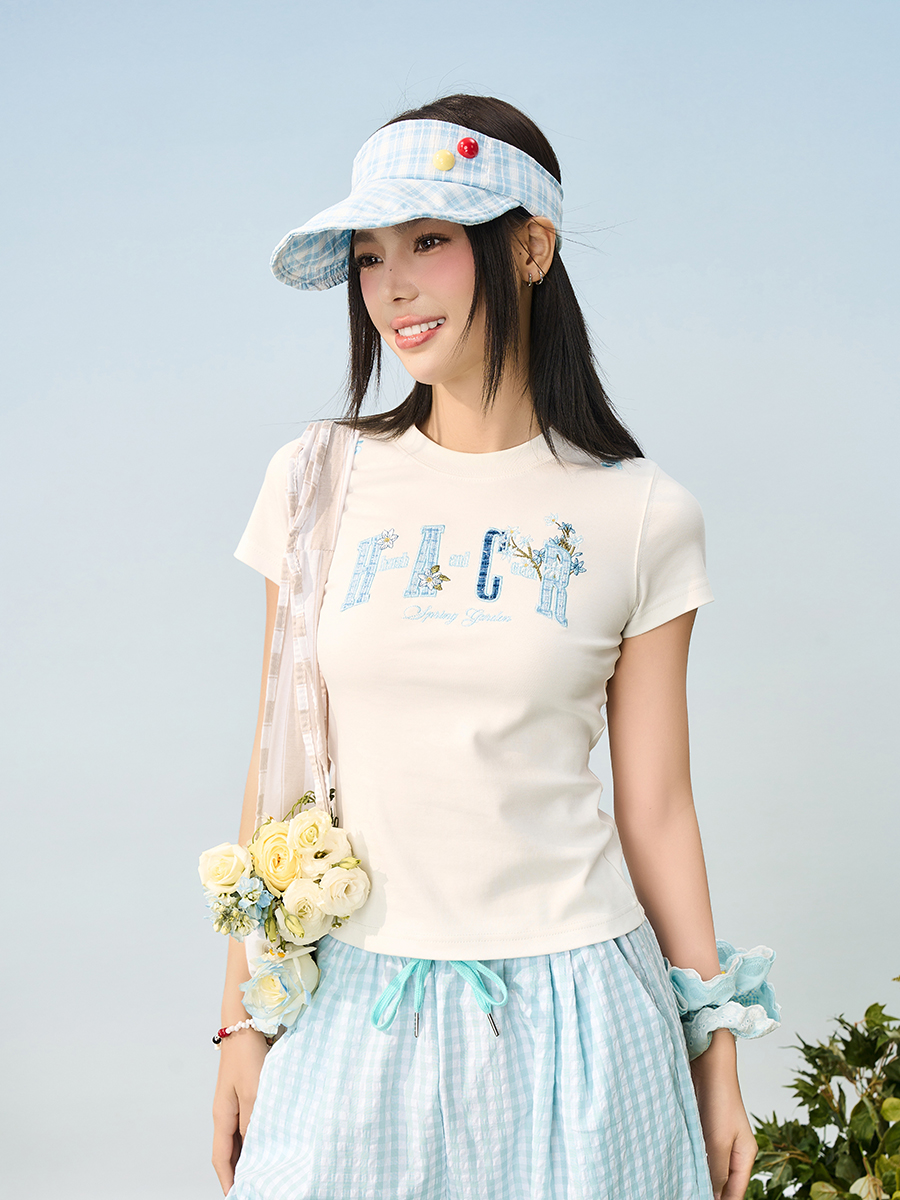 Guava Series Couple Embroidered Patch T-shirt - Casual 90s Style Unisex Tee, Trendy Streetwear for Couples Guava Series Couple Embroidered Patch T-shirt - Casual 90s Style Unisex Tee, Trendy Streetwear for Couples