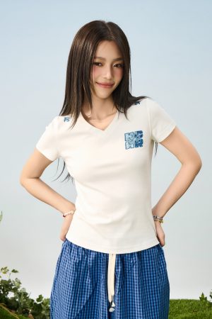 Guava Series Fun Little Embroidered Stretch Slim Fit V-Neck Short Sleeve T-Shirt for Women - Y2K Inspired Fashion Top