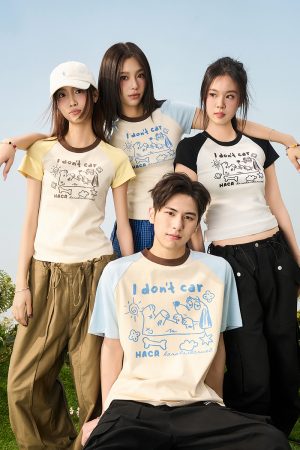 Hand-Painted Cute Dog Couple Loose Raglan Short Sleeve T-Shirt for Men and Women - Y2K Aesthetic Fashion Tee