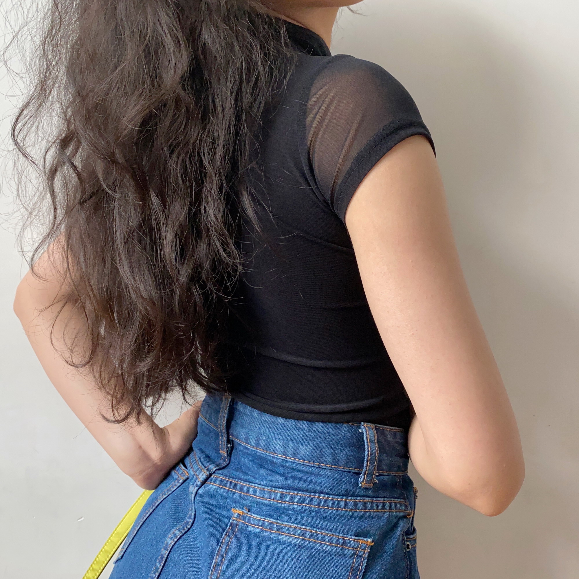 Handmade Chinese Style Qipao Top for Women, Retro Doll Button Design, Improved Short Sleeve Mesh, Vintage Chic Fashion Handmade Chinese Style Qipao Top for Women, Retro Doll Button Design, Improved Short Sleeve Mesh, Vintage Chic Fashion